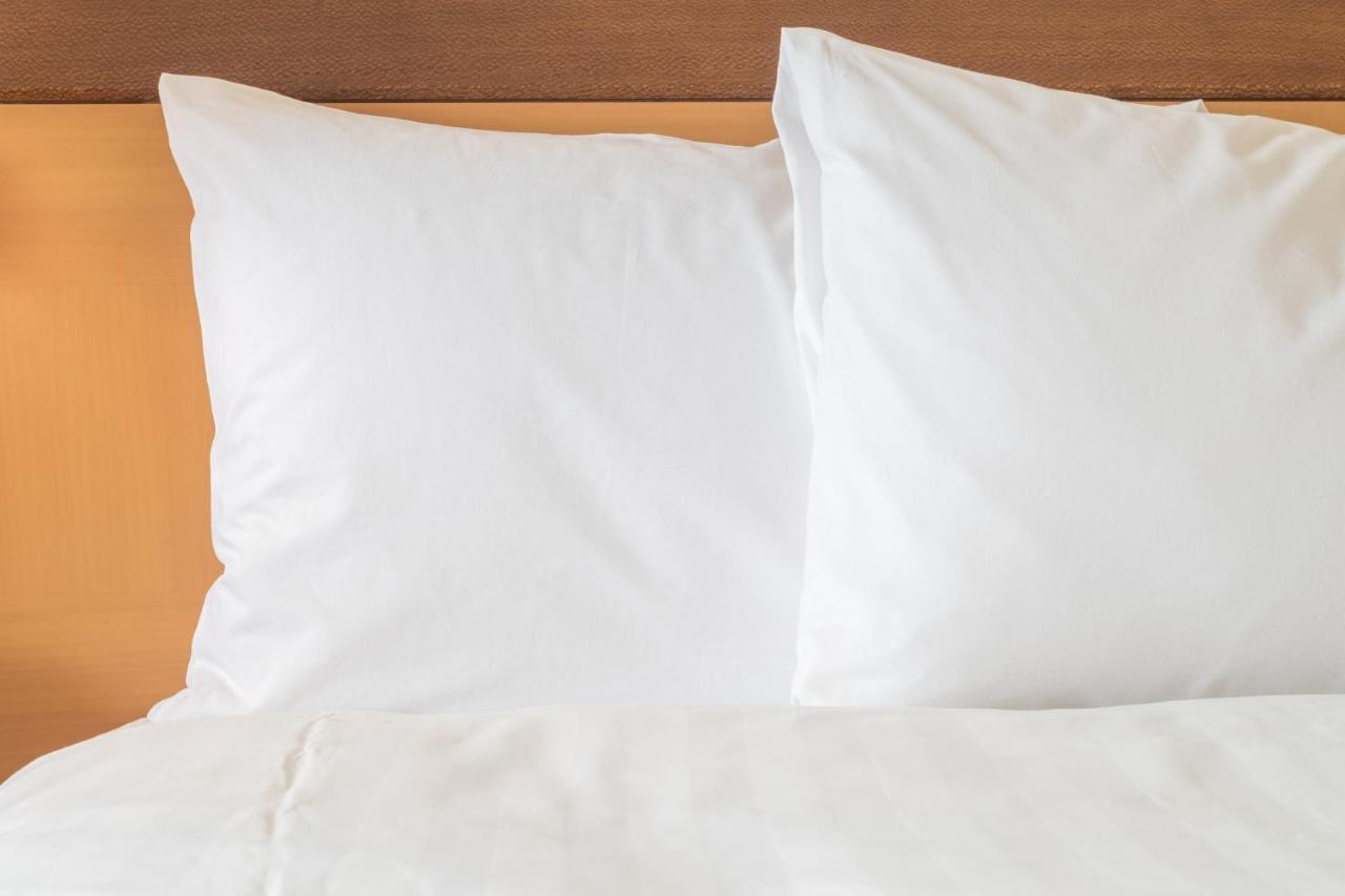 Holiday Inn Express Somerset By Ihg Экстерьер фото